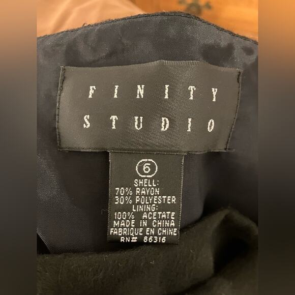 Finity Studio Wrap Front Skirt Black New Womens size 6 secretary classic mobwife - Picture 8 of 10